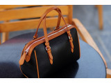 MAYA Duffle bag - In Natural Milled Leather - Black