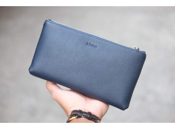 MABEL Clutch - Clutch cầm tay khóa kéo nữ bằng da thật màu Xanh navy- FQ19-71